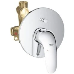 Grohe Eurostyle Single-Lever Bath/Shower Mixer 1/2″ 23730