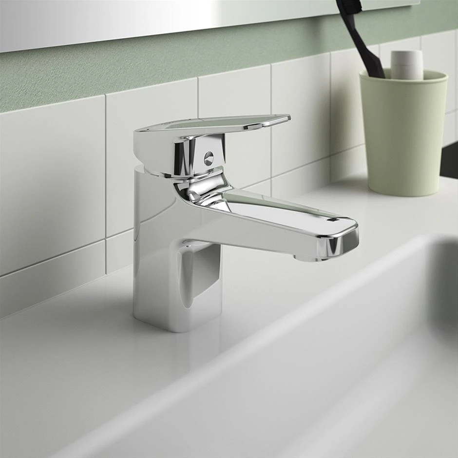 Ideal Standard Ceraplan Single Lever Mini Basin Mixer Tap BD208 4 Ideal Standard Ceraplan Single Lever Mini Basin Mixer Tap BD208 - Image 2